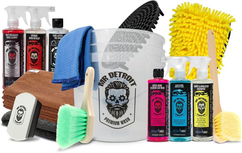 15pc Car Detailing Kit w/3.5 Gal Bucket, Wheel Brush, Towels & More