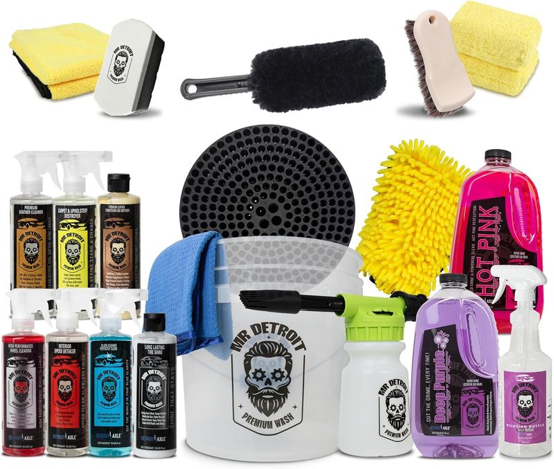 20pc Car Wash Kit w/Foam Blaster, Bucket & Filter, Car Care Cleaners & More