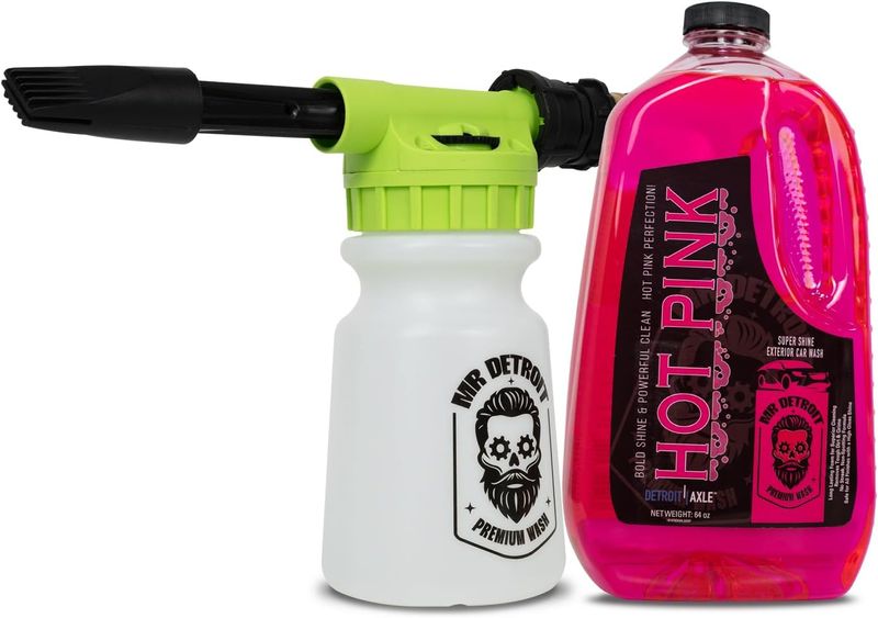 Foam Blaster and Hot Pink Car Wash Soap 64oz Container Ultra Snow Foam