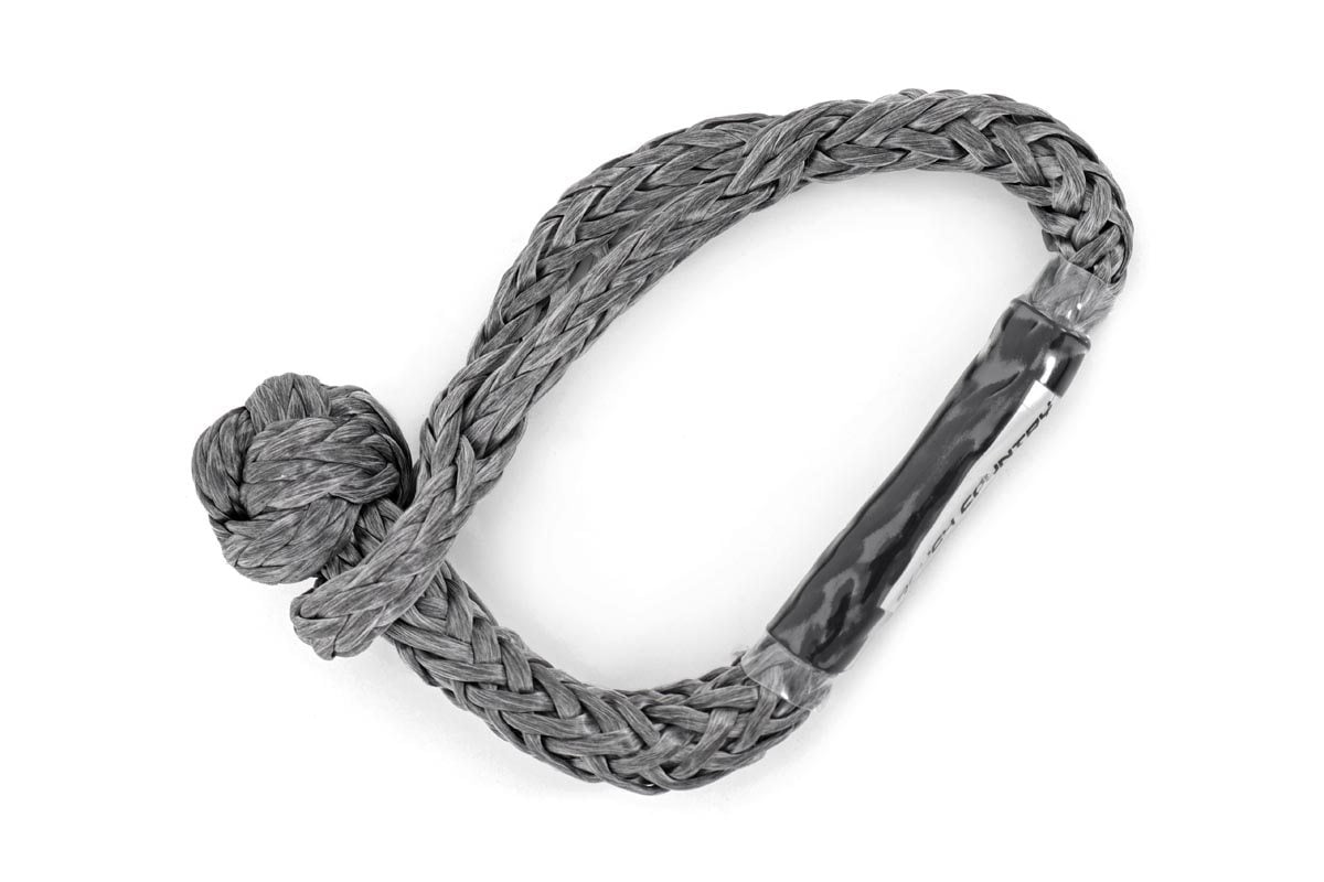 Rough Country soft shackle detail