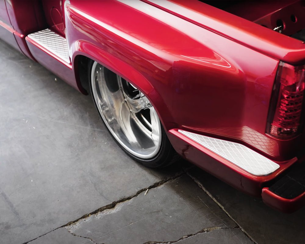 Chevy GMC OBS 1988-1998 Billet Step-Side Plates installed