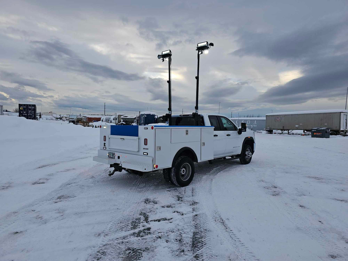 Truck Bed Mounted LED Light Towers