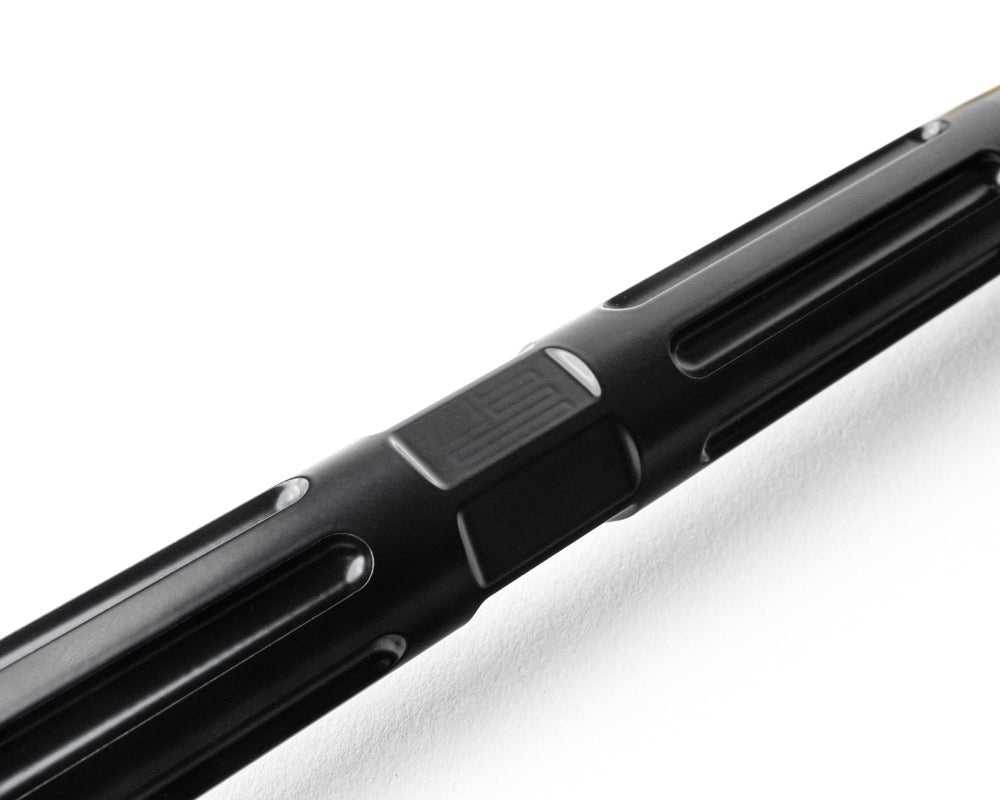 Billet Narrowed Tie Rods black finish detail