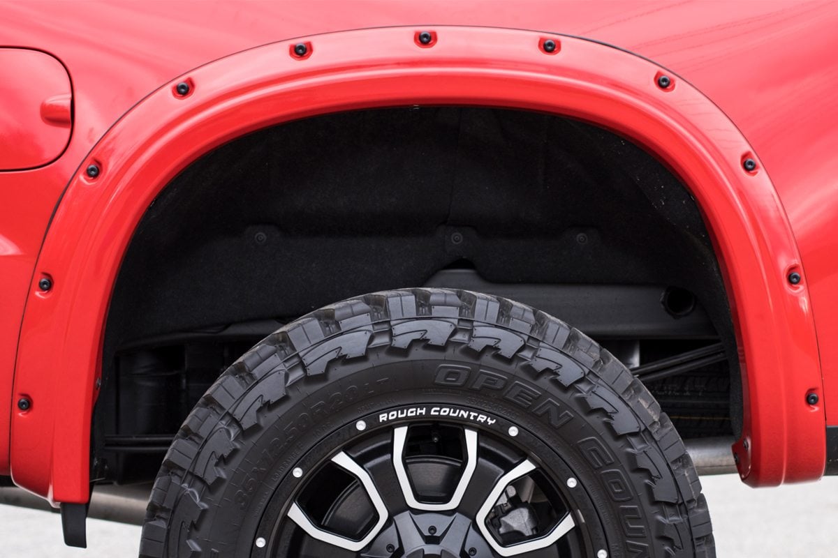 Rough Country black rivet kit detail