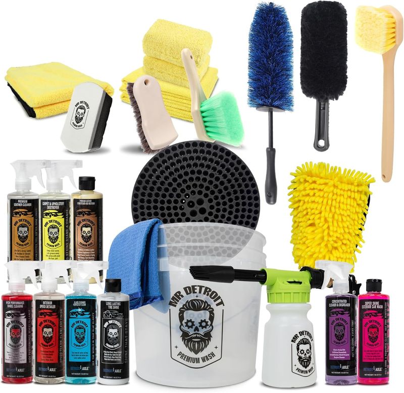 23pc Car Wash Kit w/Foam Blaster, Bucket, Towels, Wash Glove & More