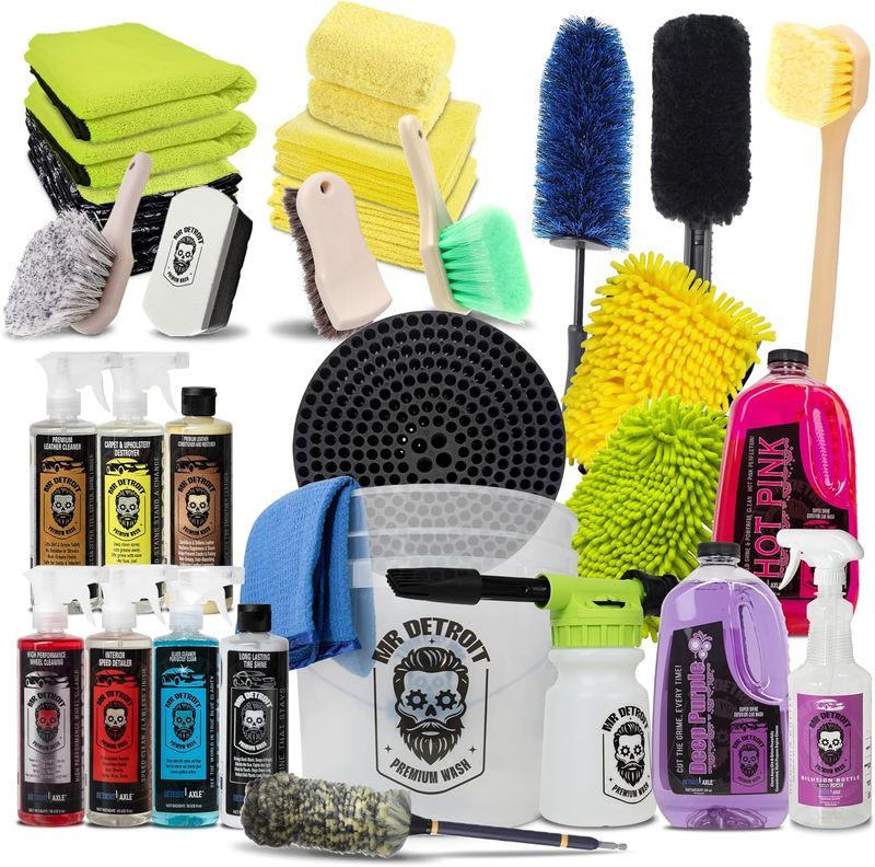 30pc Car Wash Kit w/Foam Blaster, Soap, Detailing Bucket, Towels & More