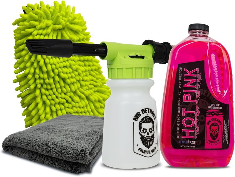 4pc Car Wash Kit w/Blaster, 64oz Car Soap, Wash Mitt, Microfiber Drying Towel