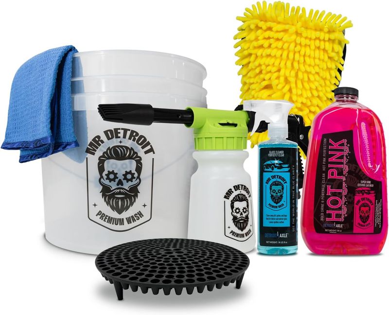 7pc Car Wash Kit w/Blaster, Bucket, 64oz Car Soap, 16oz Glass Cleaner & More