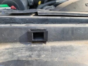 Cunningham Machine 88-00 GM Truck Grill Saver Repair Clip