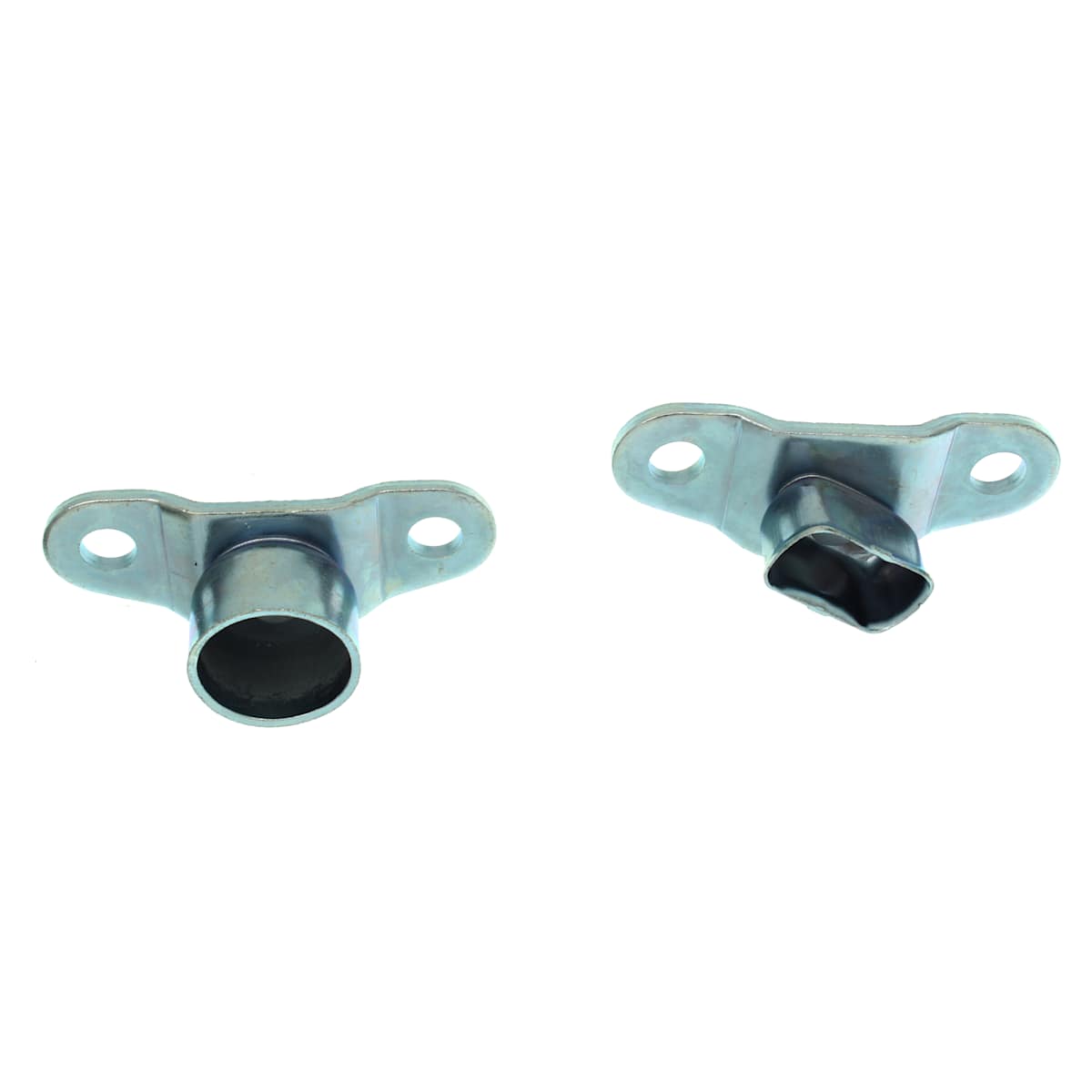 Tailgate hinge mounting detail