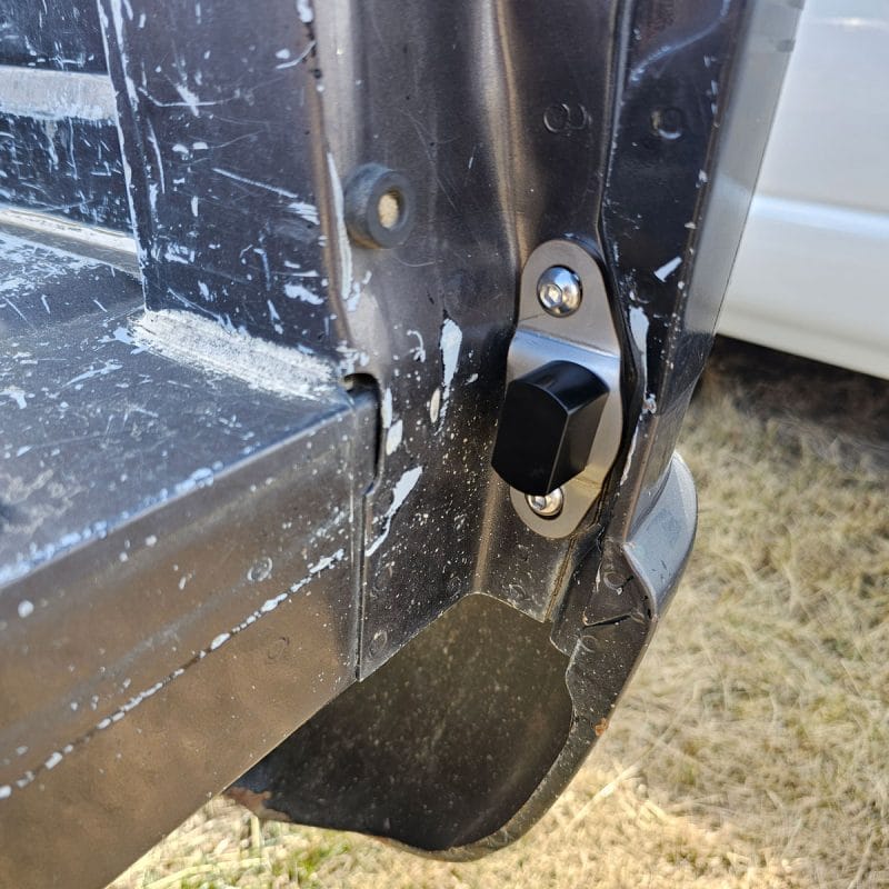 Tailgate Trunnion / Hinge Kit - 88-98 GMC Chevy Truck